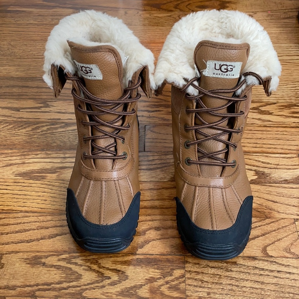 UGG boots women's size 8